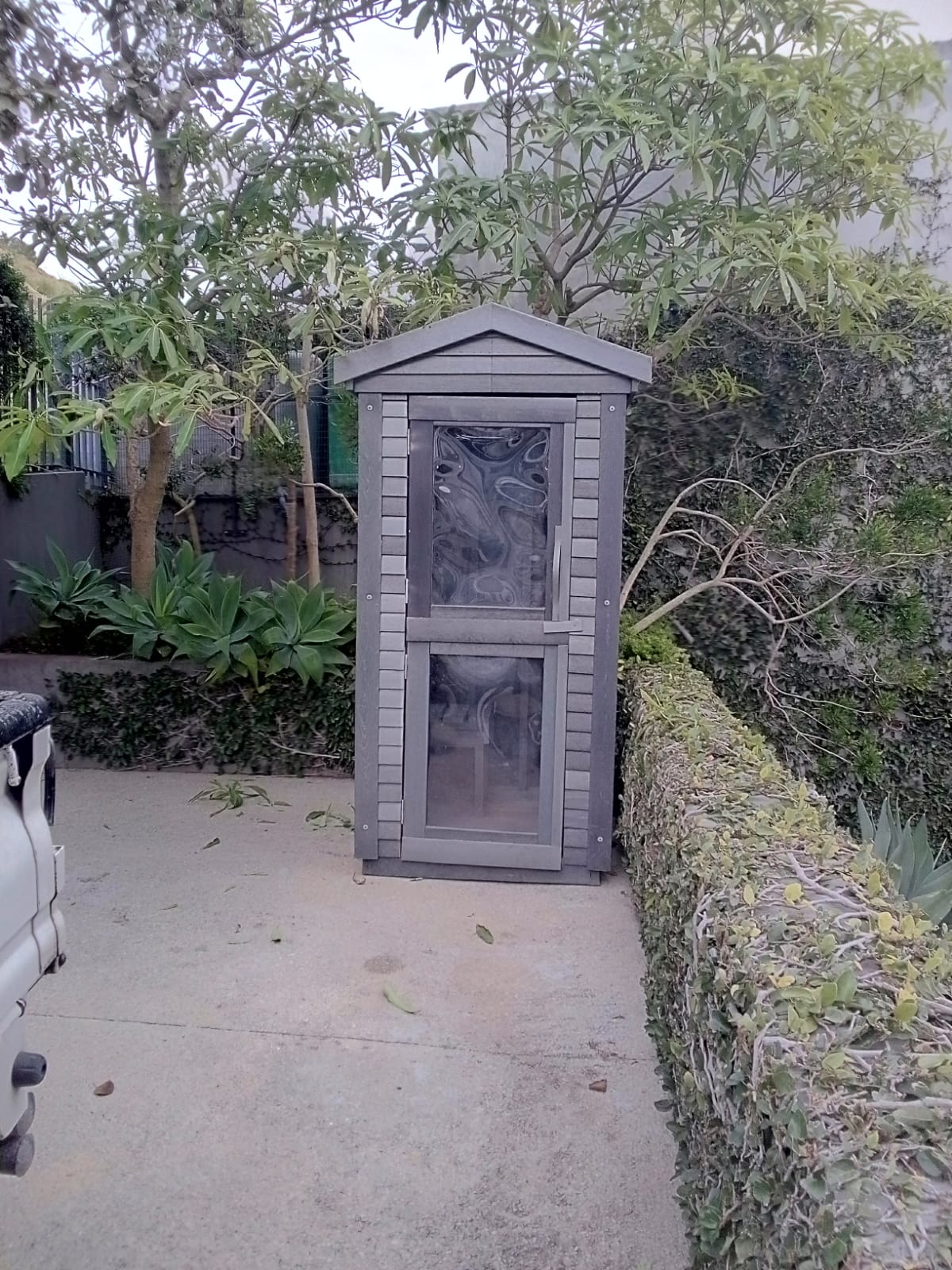 Green Lumber One man hut
